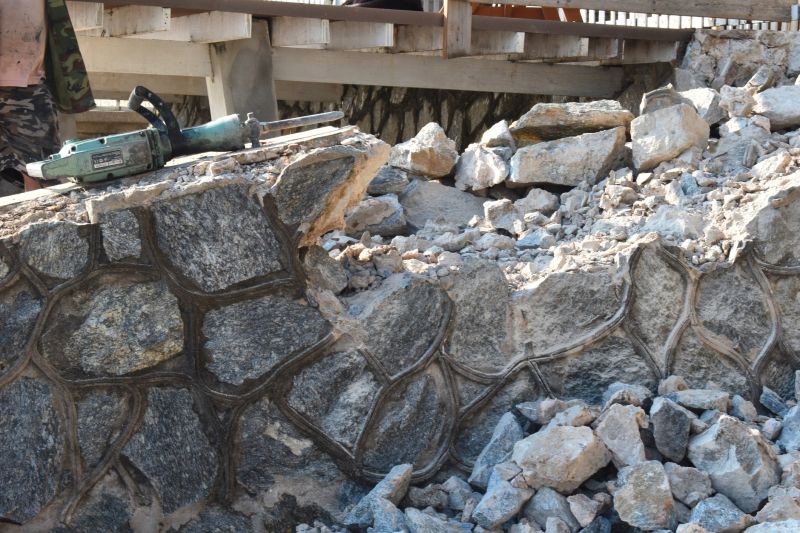 Retaining Wall Demolition in Bergen County, NJ